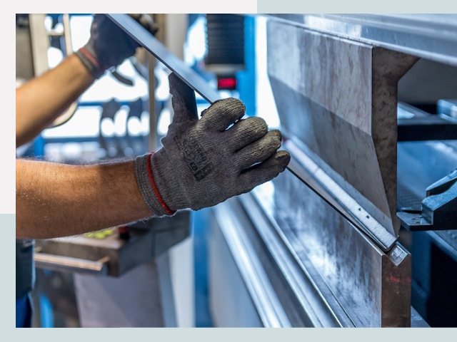 Гибка металла в Изобильном